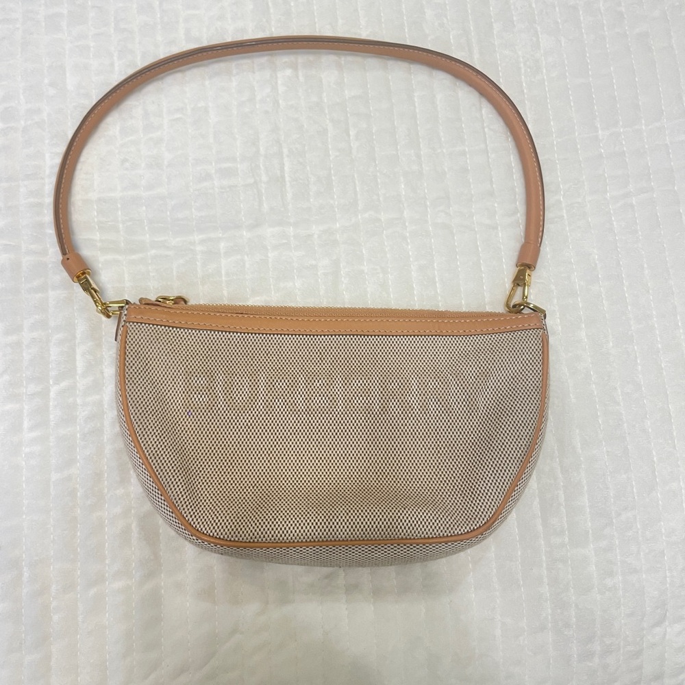 Burberry beige bag